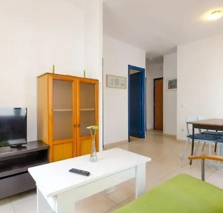 Sleeps 4 Wifi * Lloret de Mar